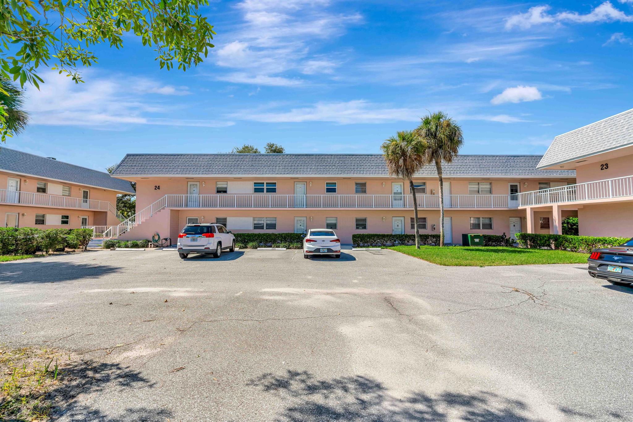 18081 SE Country Club Drive 24-237