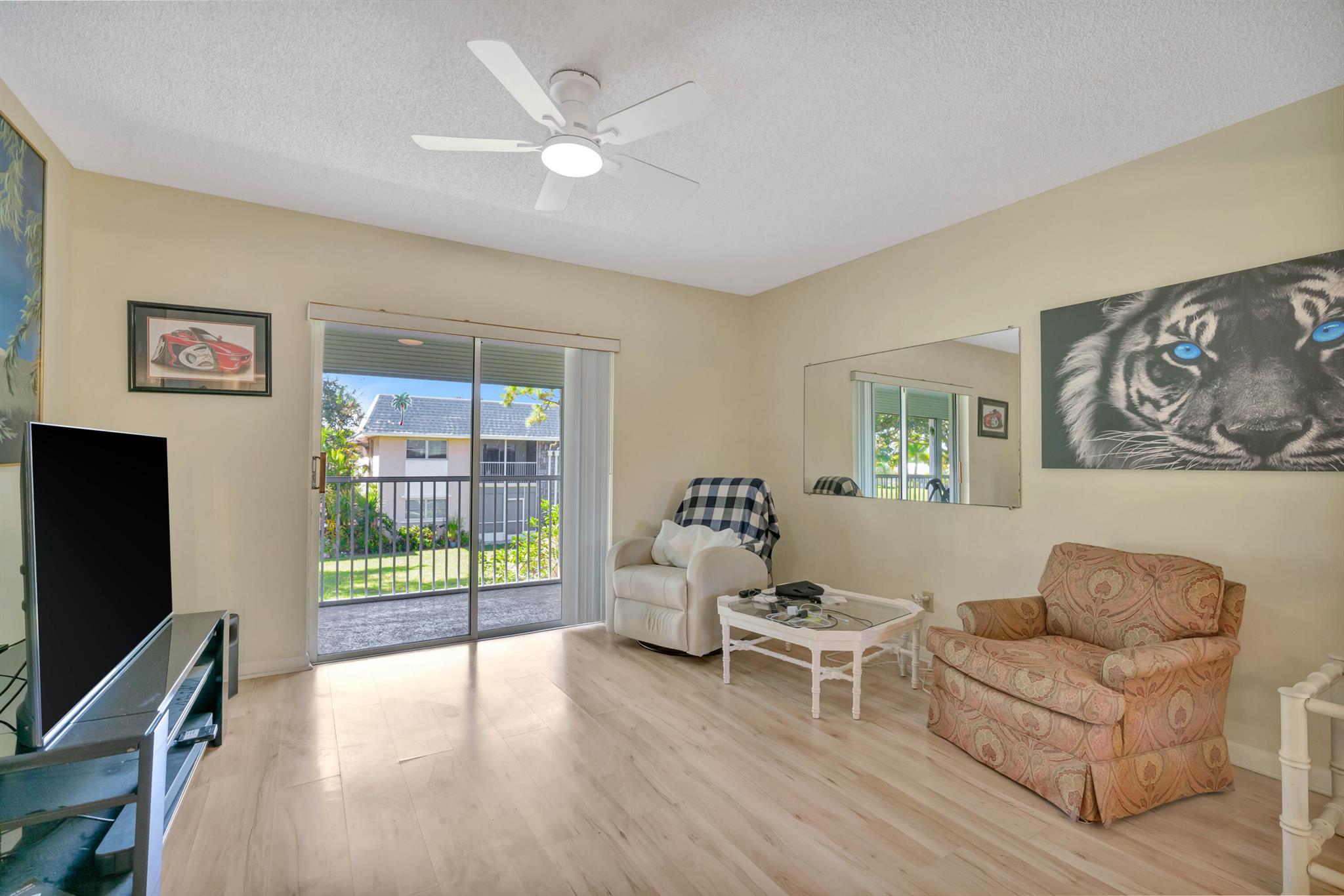 Little Club - Residential