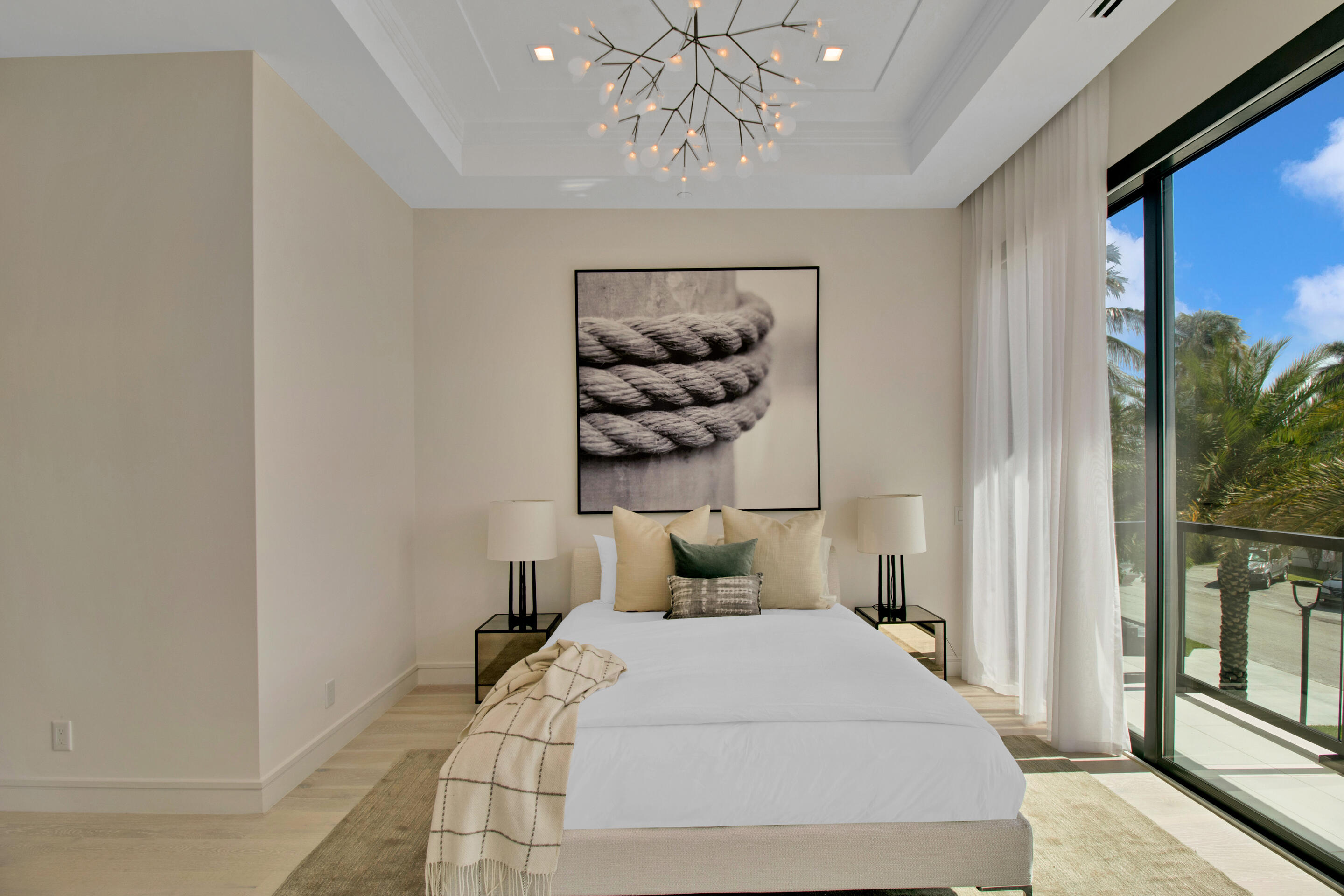 COVE 4 CONDO - Residential