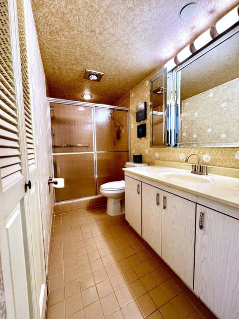 Tiny photo for 2003 Granada Drive #J2, Coconut Creek, FL 33066 (MLS # B26034756)