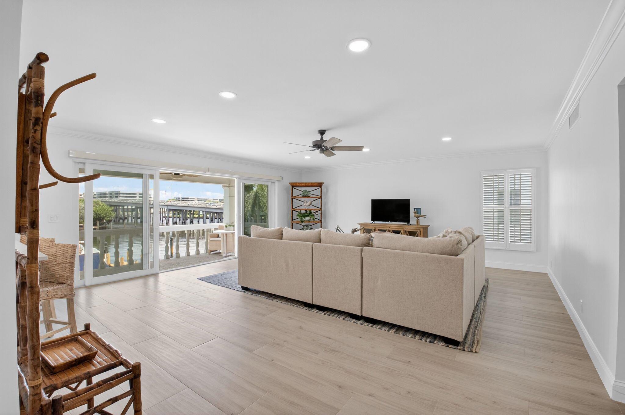 1710 S Ocean Boulevard 3-2