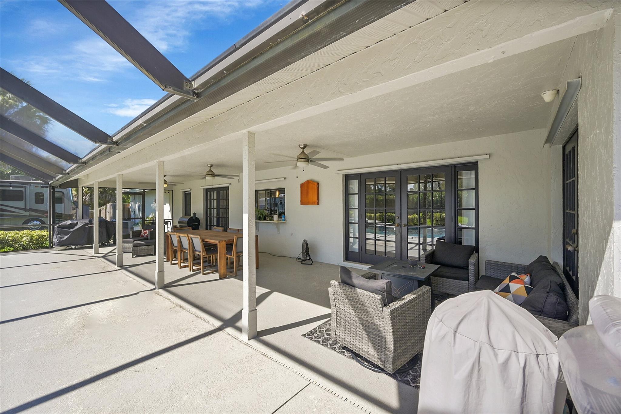 Palm Beach Ranchettes Uni - Residential Lease