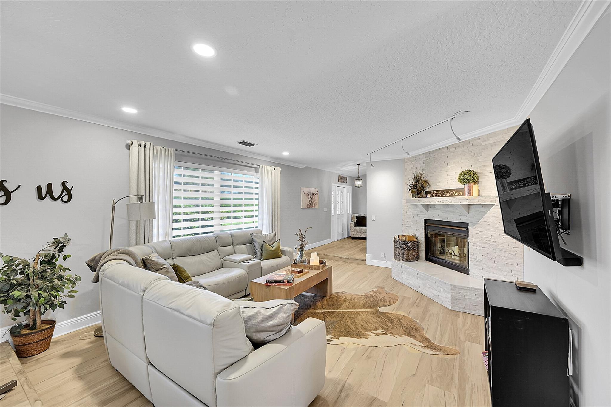 Palm Beach Ranchettes Uni - Residential Lease