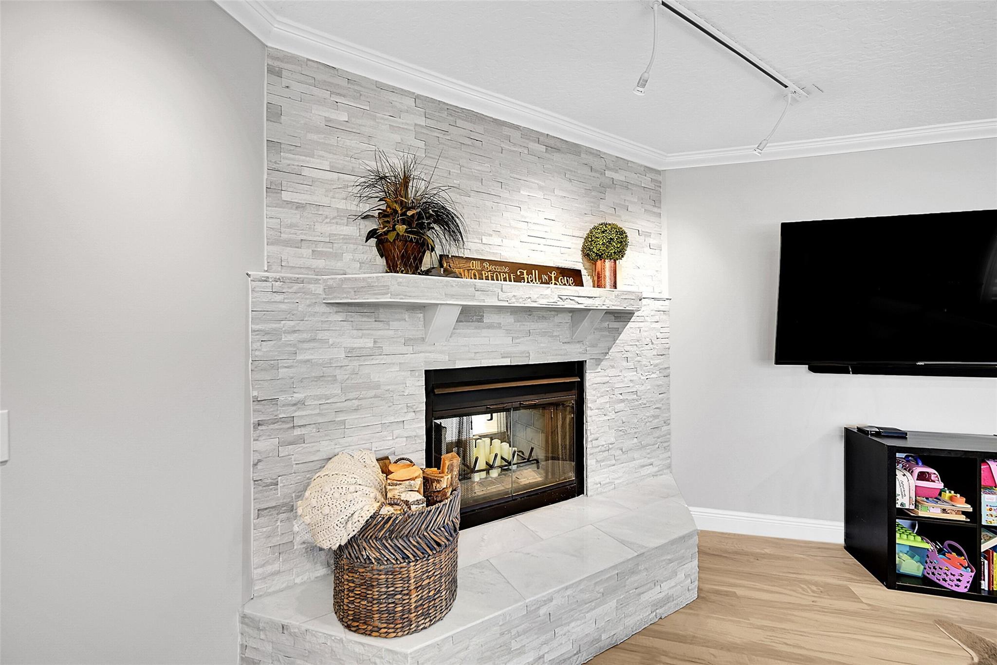 Palm Beach Ranchettes Uni - Residential Lease