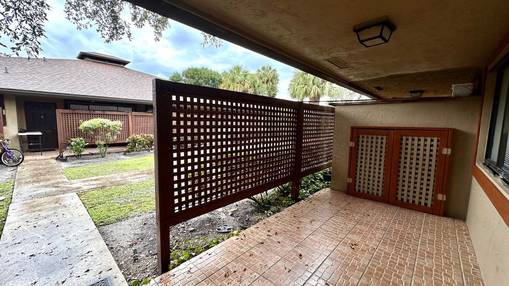 Photo of 3096 Collin Drive #C, West Palm Beach, FL 33406 (MLS # R10966694)