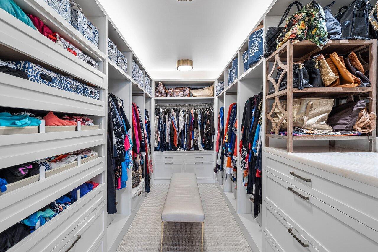 CARLTON PLACE CONDO - Residential