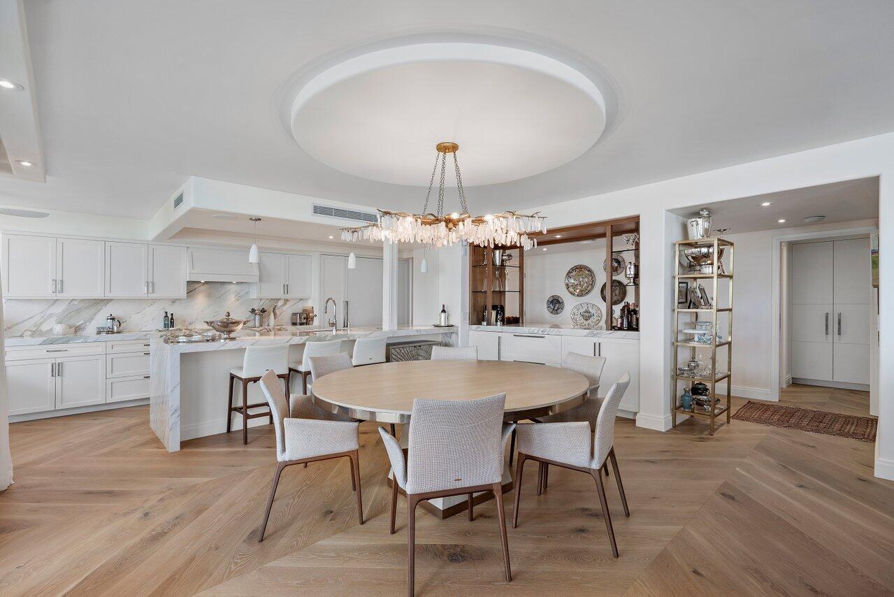 CARLTON PLACE CONDO - Residential