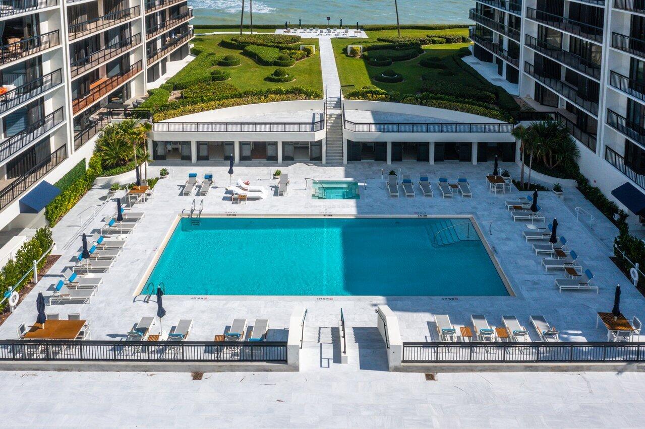 CARLTON PLACE CONDO - Residential