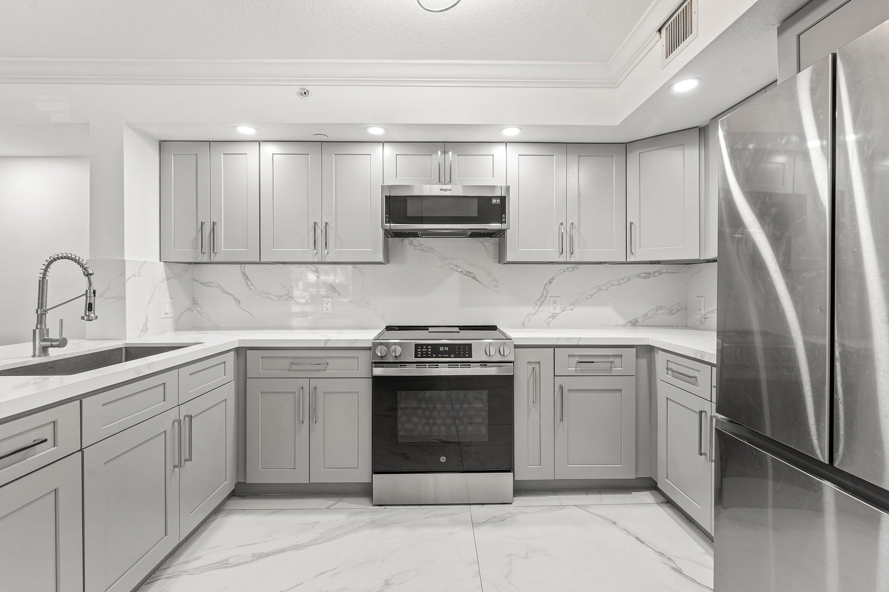 4180 W San Marino Boulevard 107