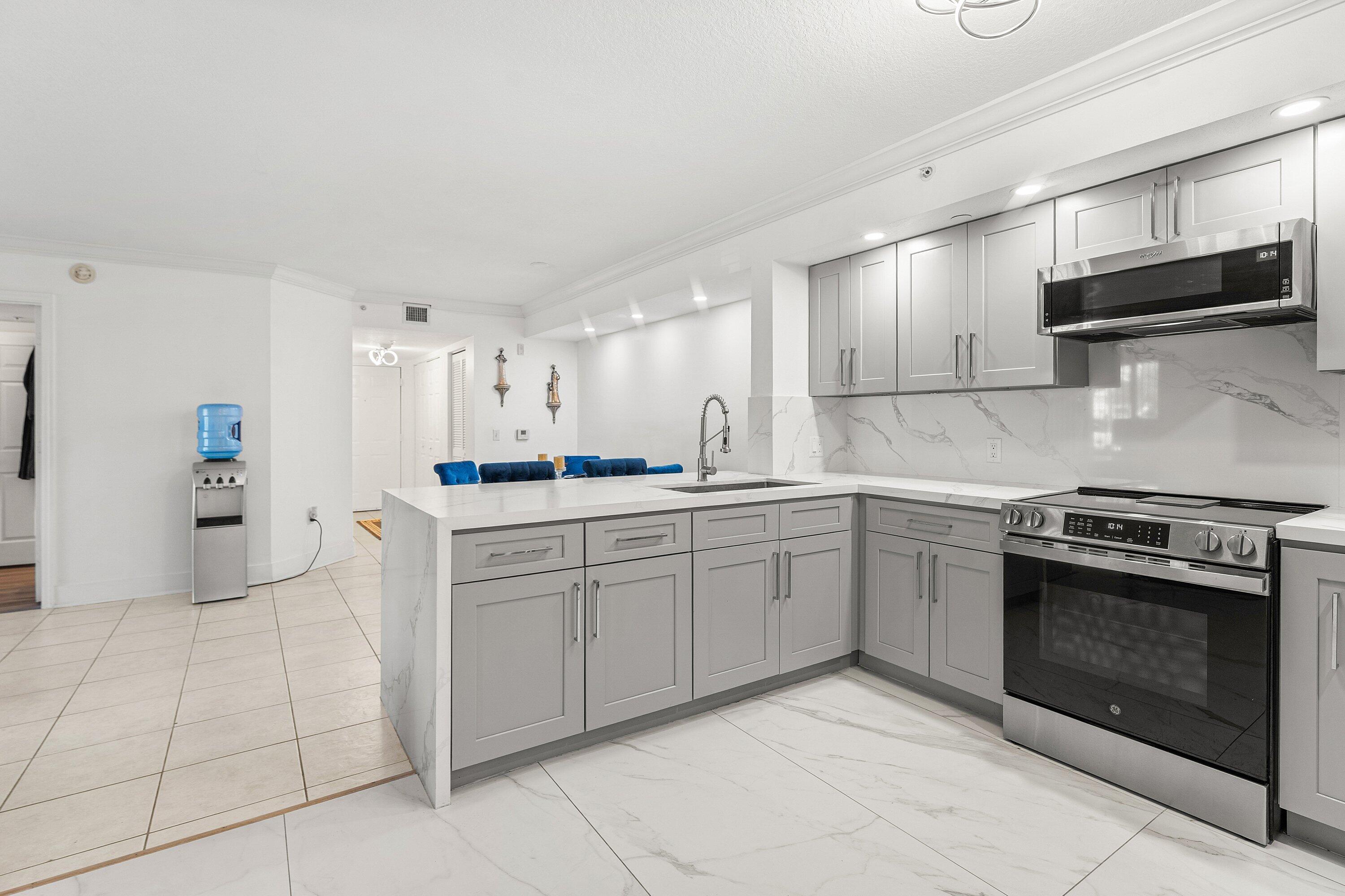 4180 W San Marino Boulevard 107