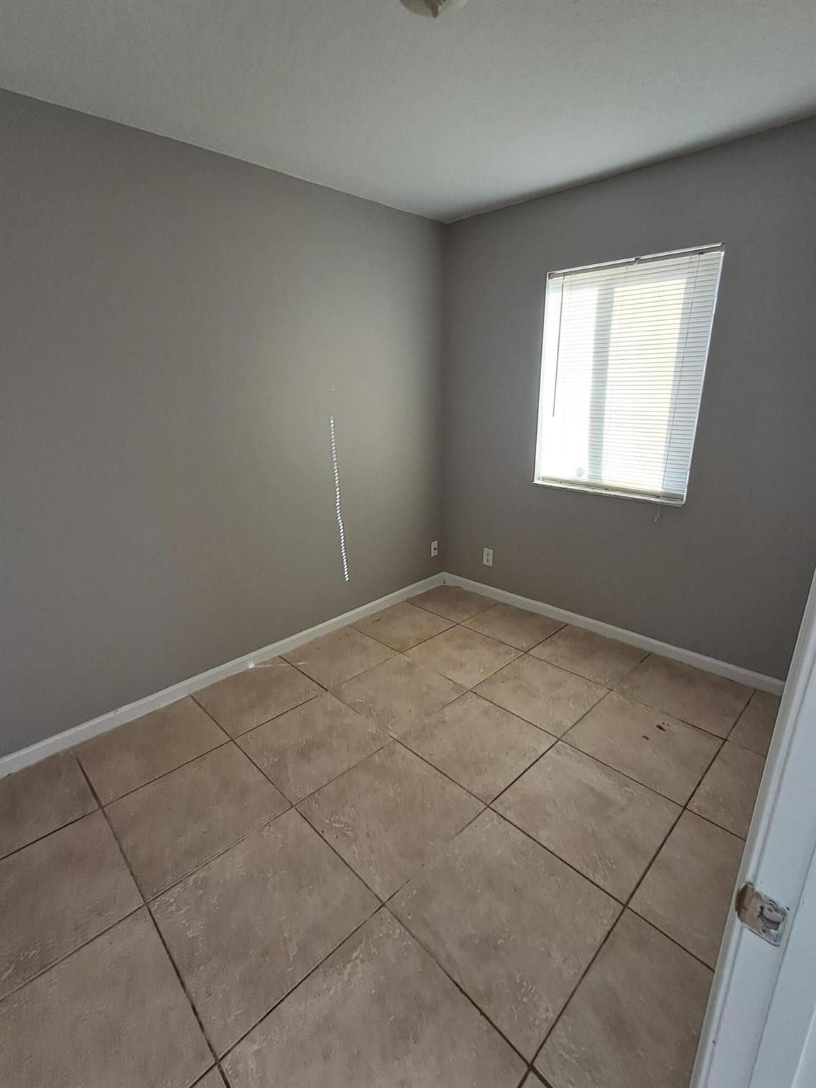 TRAILS 2 AT ROYAL PALM BE - Residential Lease