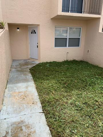 Palmas Twnhs Condo - Residential Lease