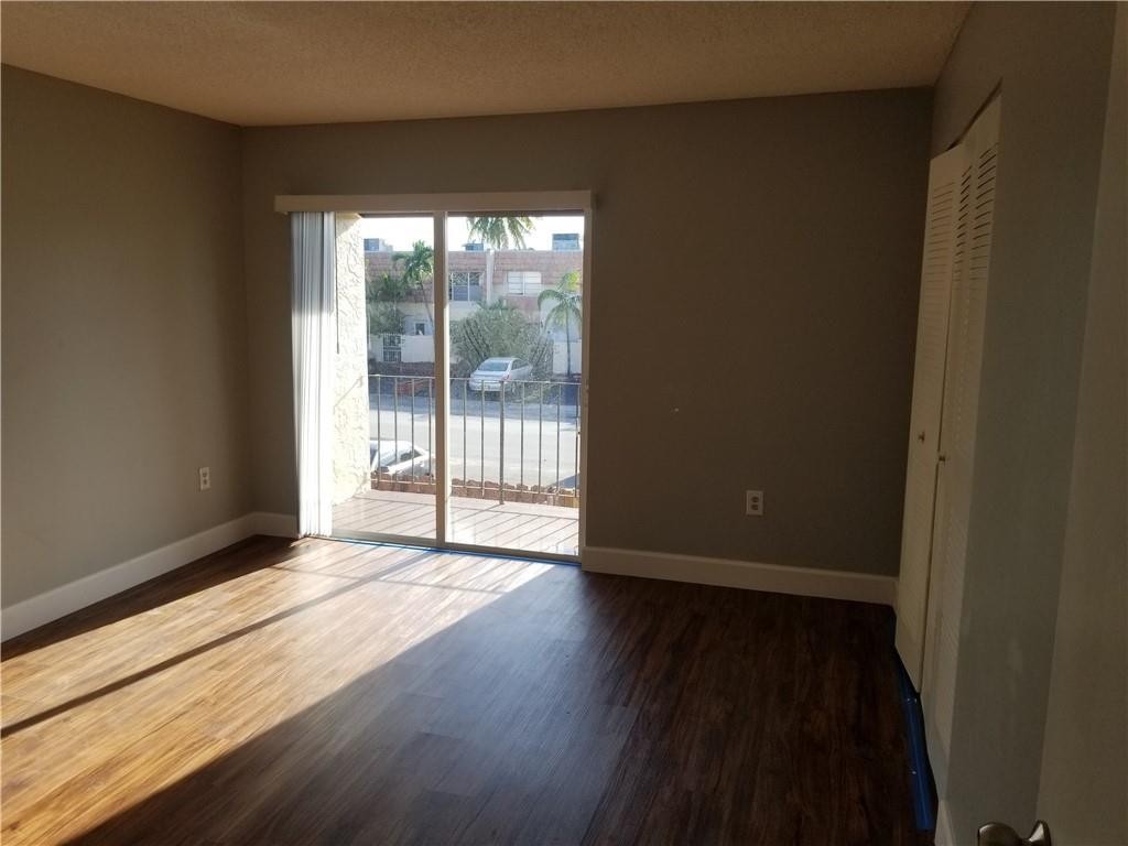 Palmas Twnhs Condo - Residential Lease