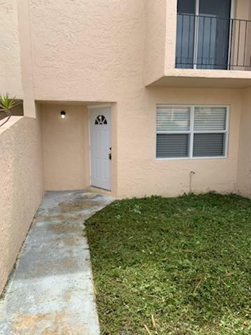 Palmas Twnhs Condo - Residential Lease