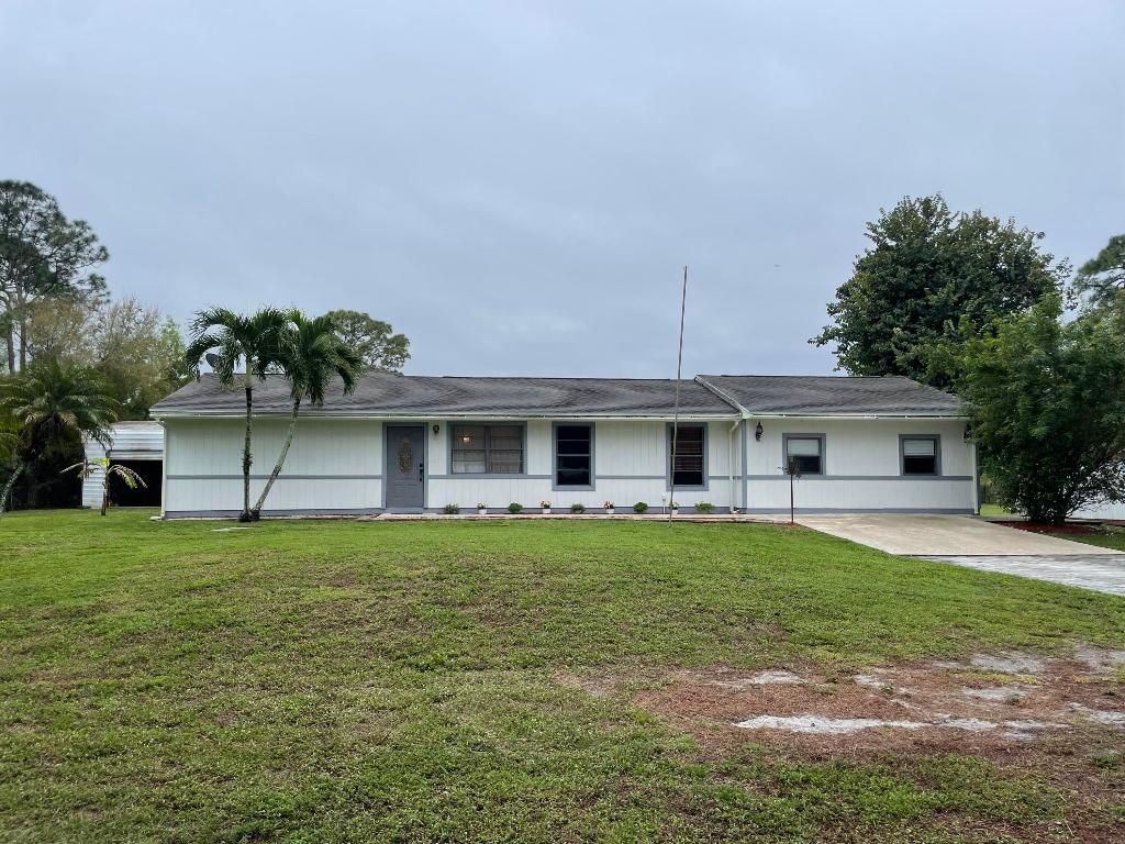Photo of 16932 W Mayfair Drive, Loxahatchee, FL 33470 (MLS # R10951878)