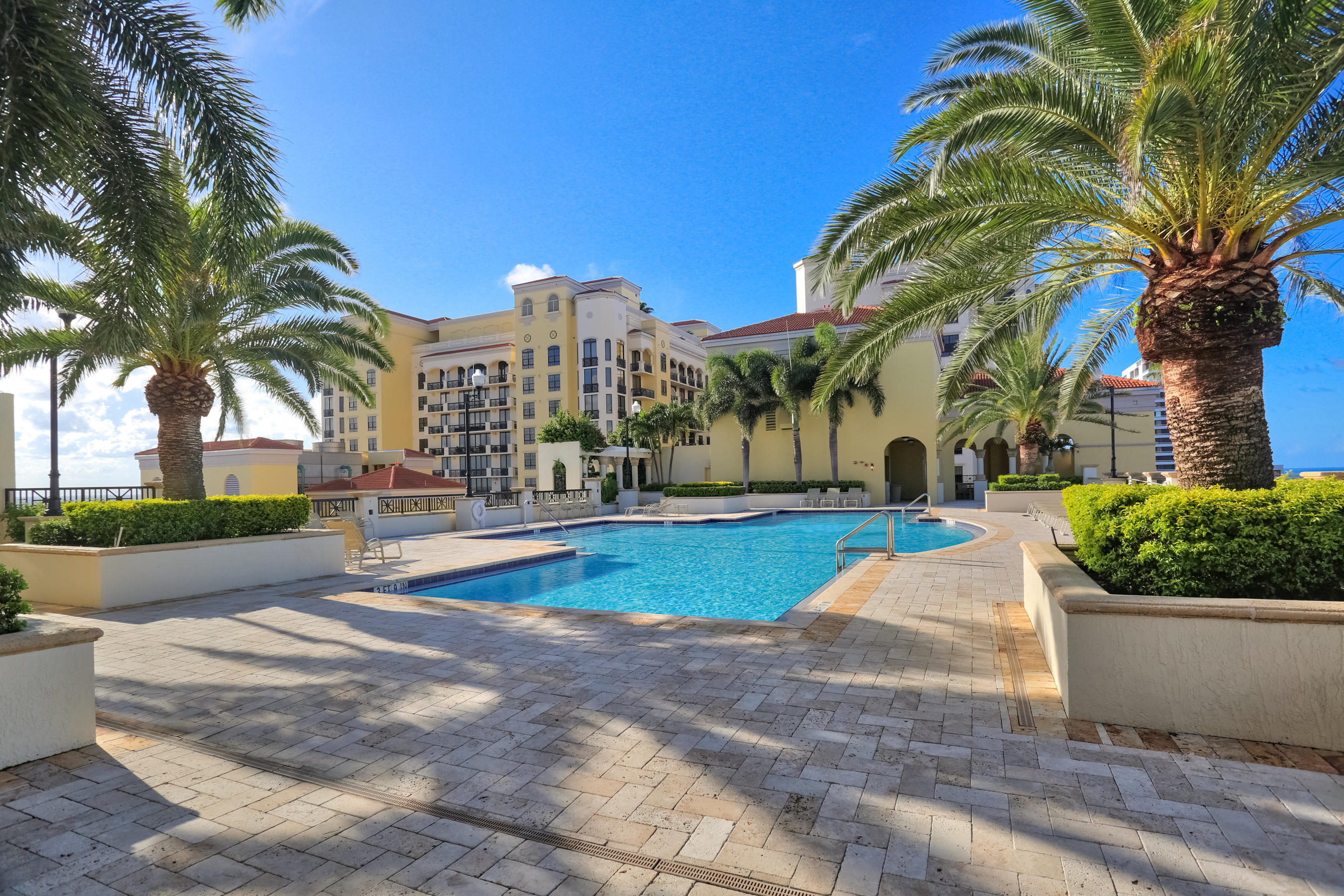 ONE CITY PLAZA CONDO - Residential