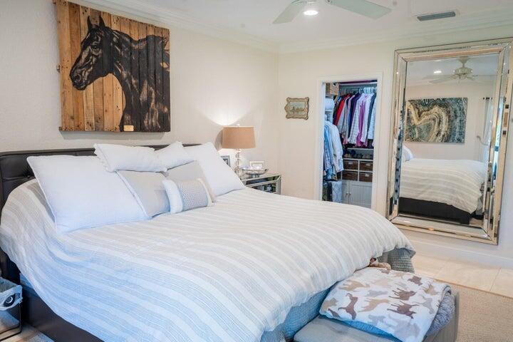 BAGATTELLE CONDO - Residential Lease