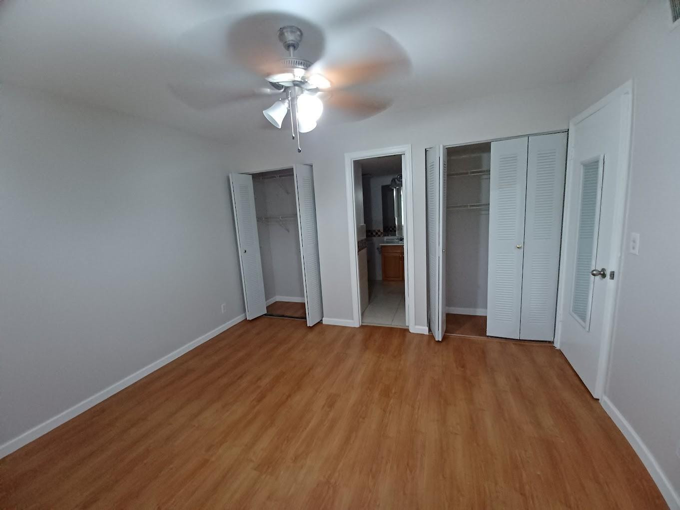 LAKEWOOD VILLAGE - Residential