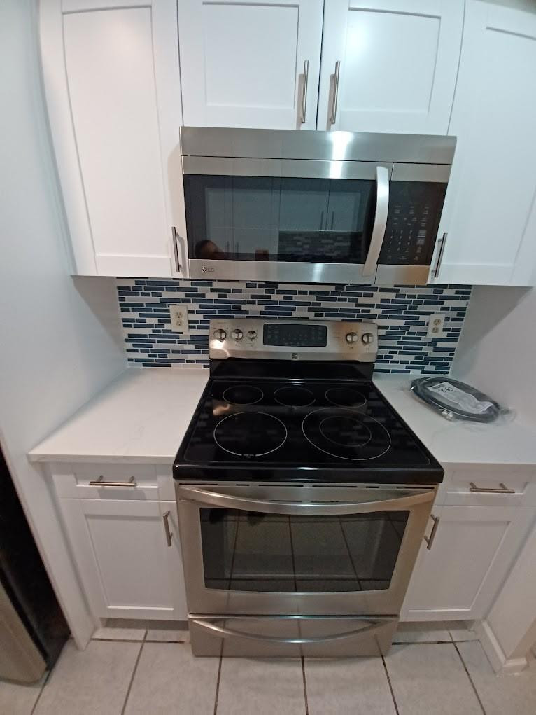 LAKEWOOD VILLAGE - Residential