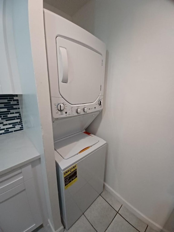 LAKEWOOD VILLAGE - Residential