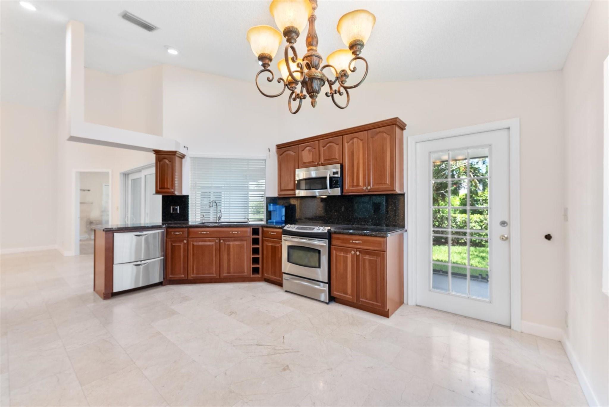 Pine Ridge Villas 129-17 - Residential Lease