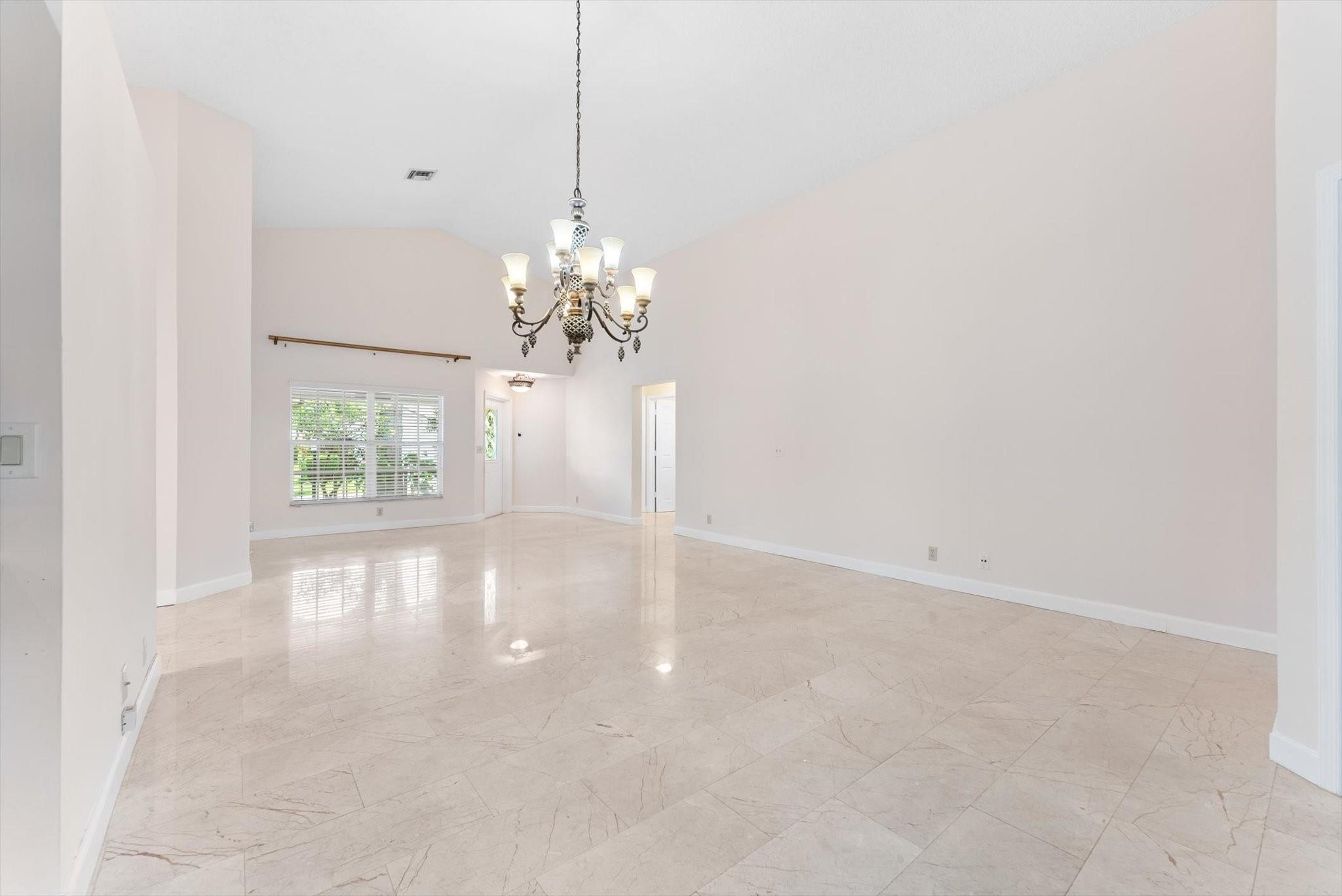 Pine Ridge Villas 129-17 - Residential Lease