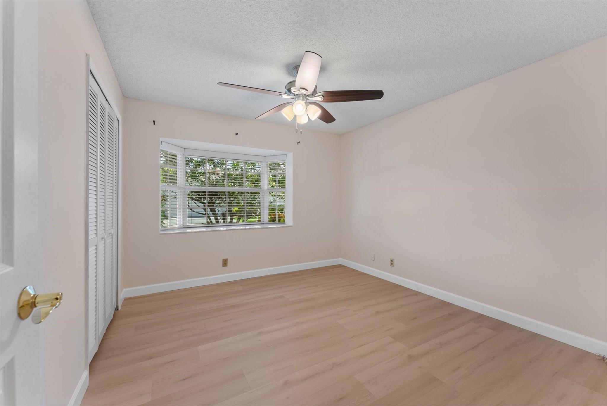 Pine Ridge Villas 129-17 - Residential Lease