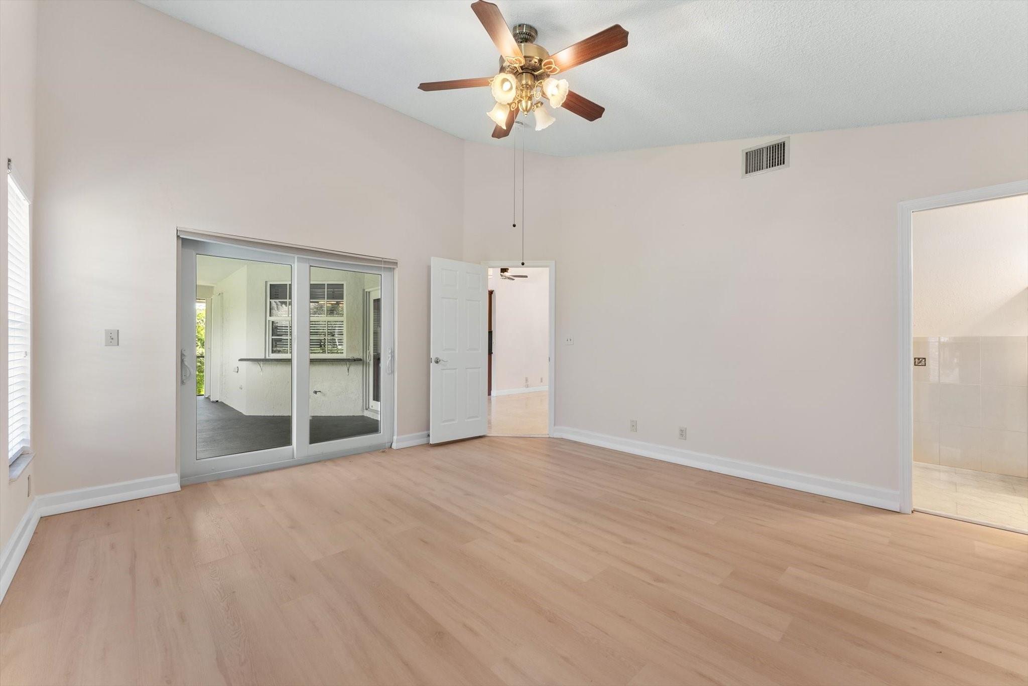 Pine Ridge Villas 129-17 - Residential Lease