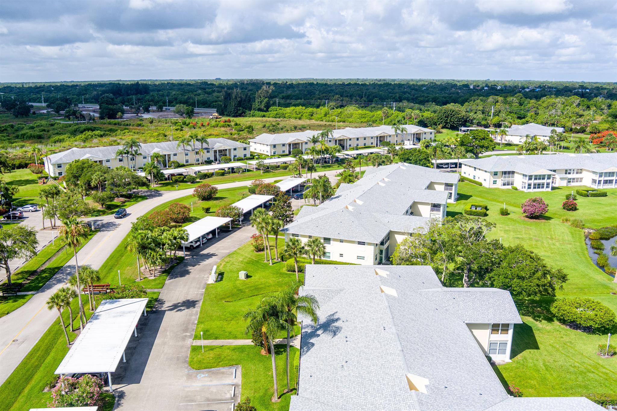 GROVE ISLE EAST CONDOMINI - Residential