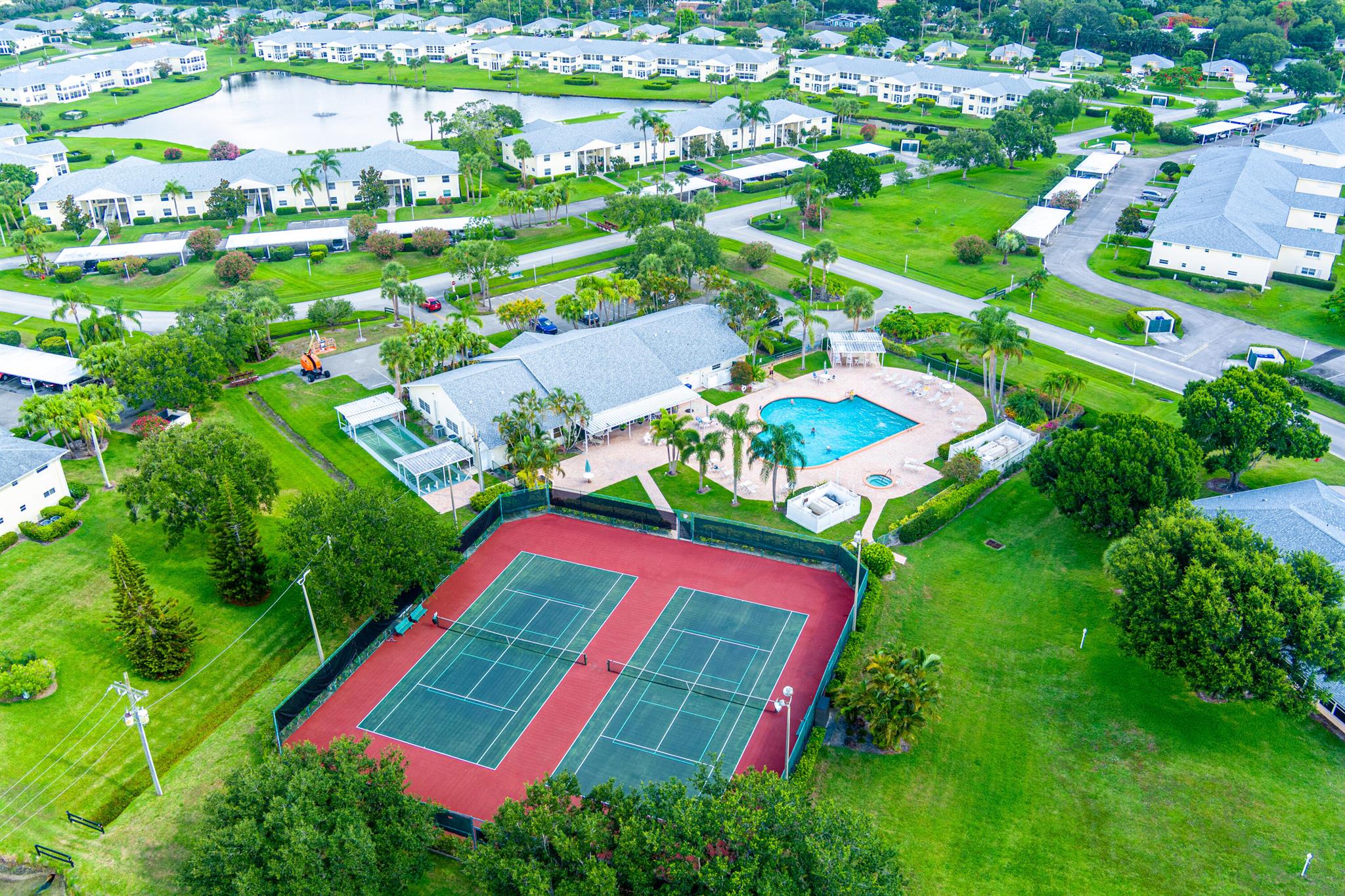 GROVE ISLE EAST CONDOMINI - Residential