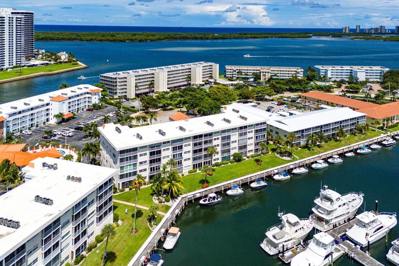 PORTS O CALL CONDO S A, B, C AND D - Residential