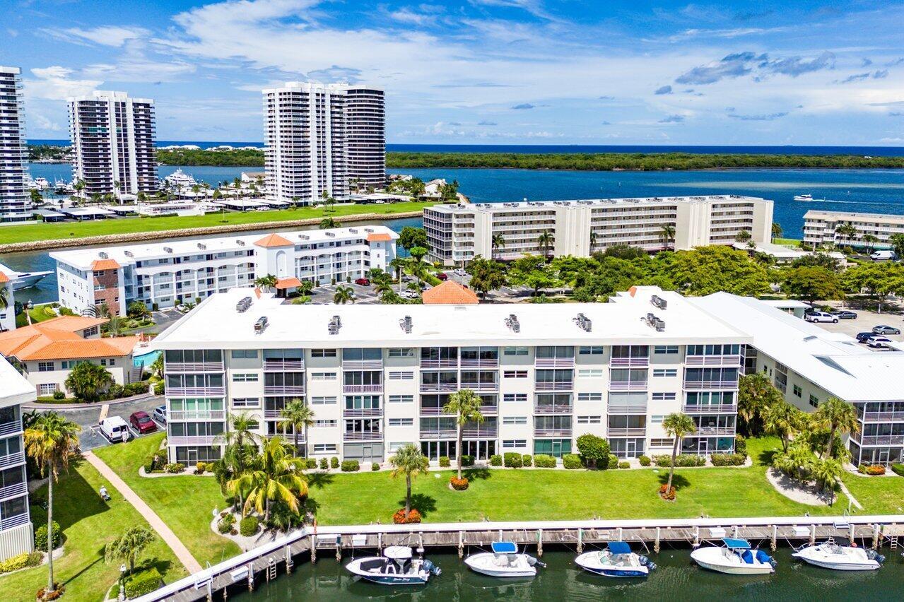 29 Yacht Club Drive 404
