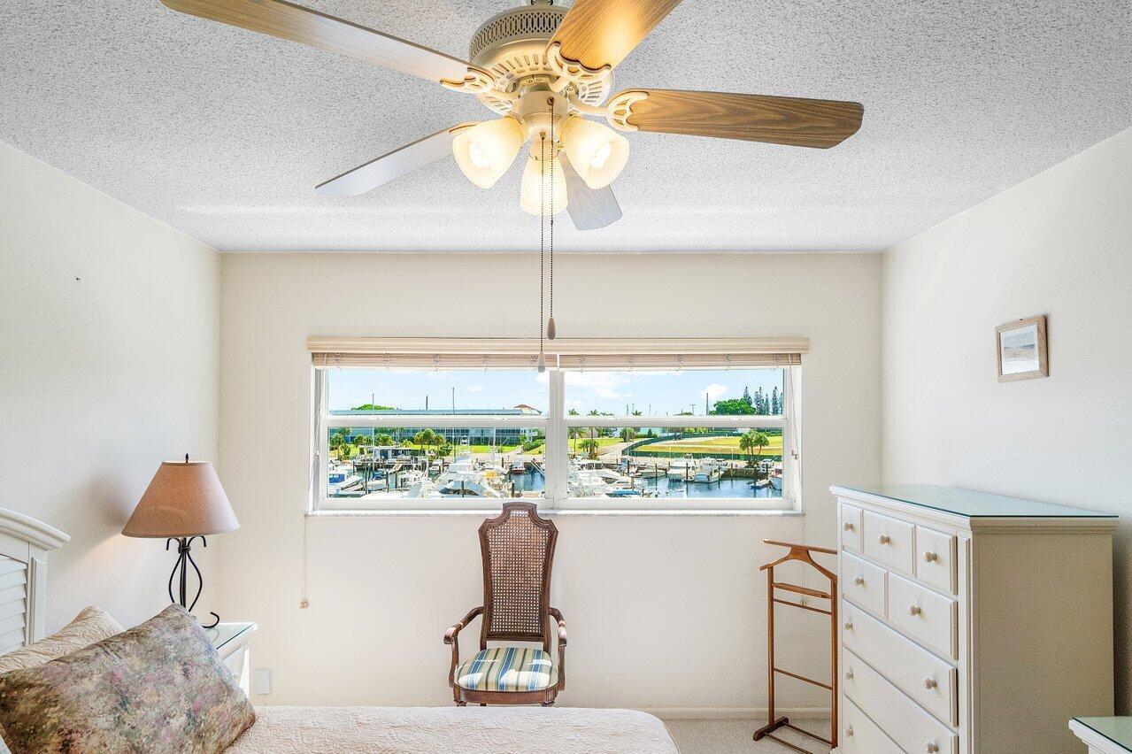 PORTS O CALL CONDO S A, B, C AND D - Residential