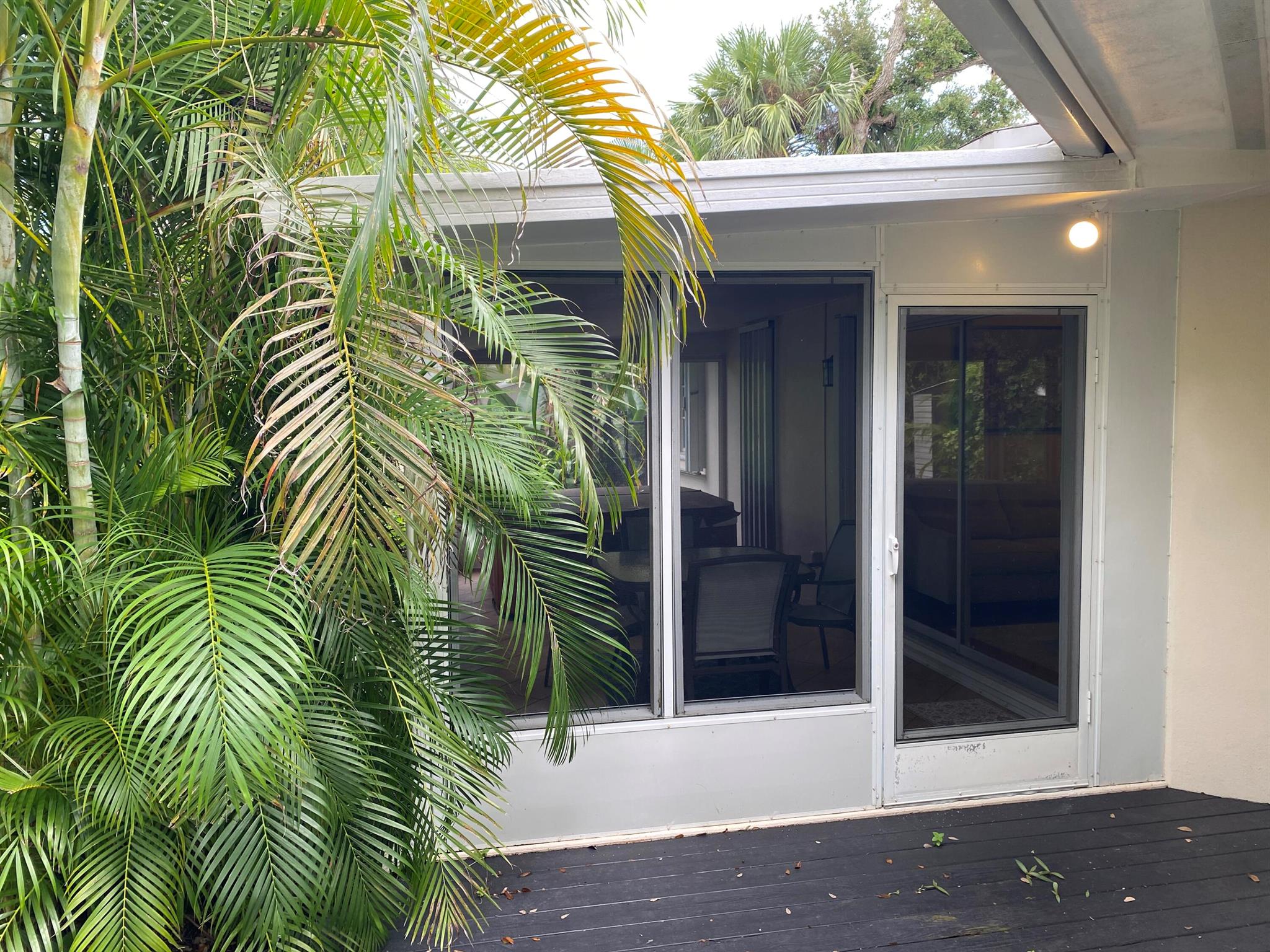 RIVER OAKS ESTATES UNIT 1 - Residential Lease