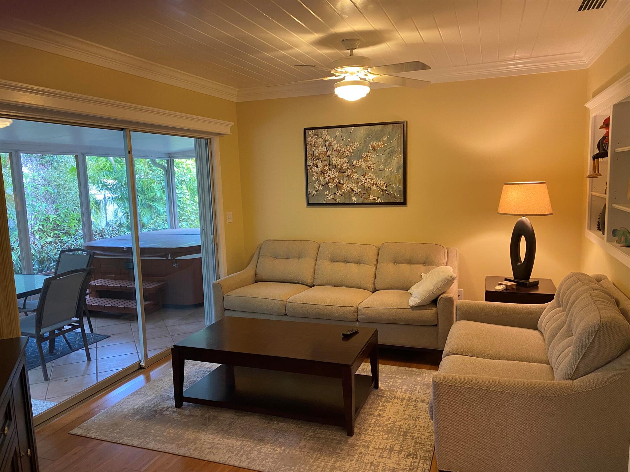 RIVER OAKS ESTATES UNIT 1 - Residential Lease