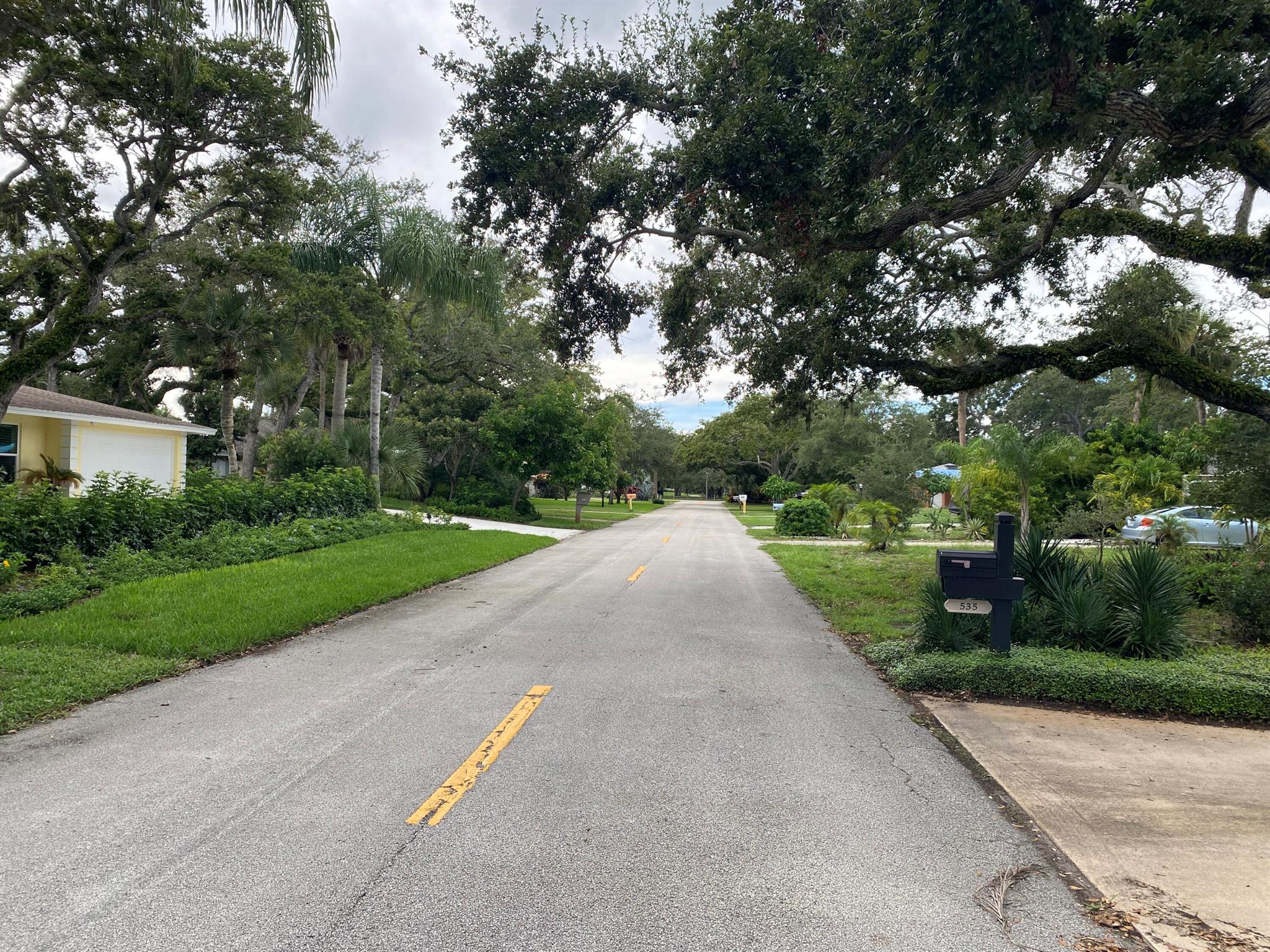 RIVER OAKS ESTATES UNIT 1 - Residential Lease