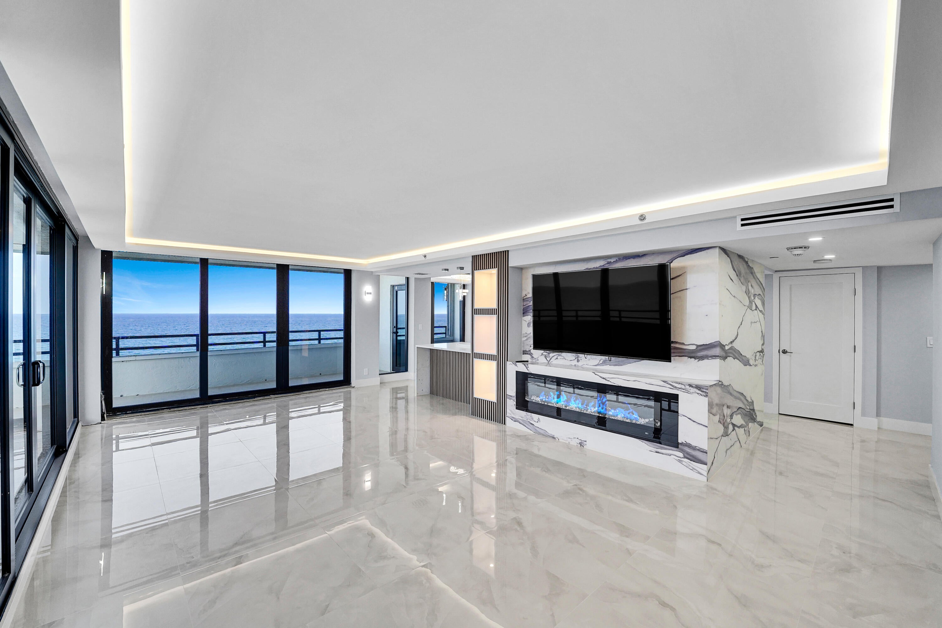 3560 S Ocean Boulevard 700