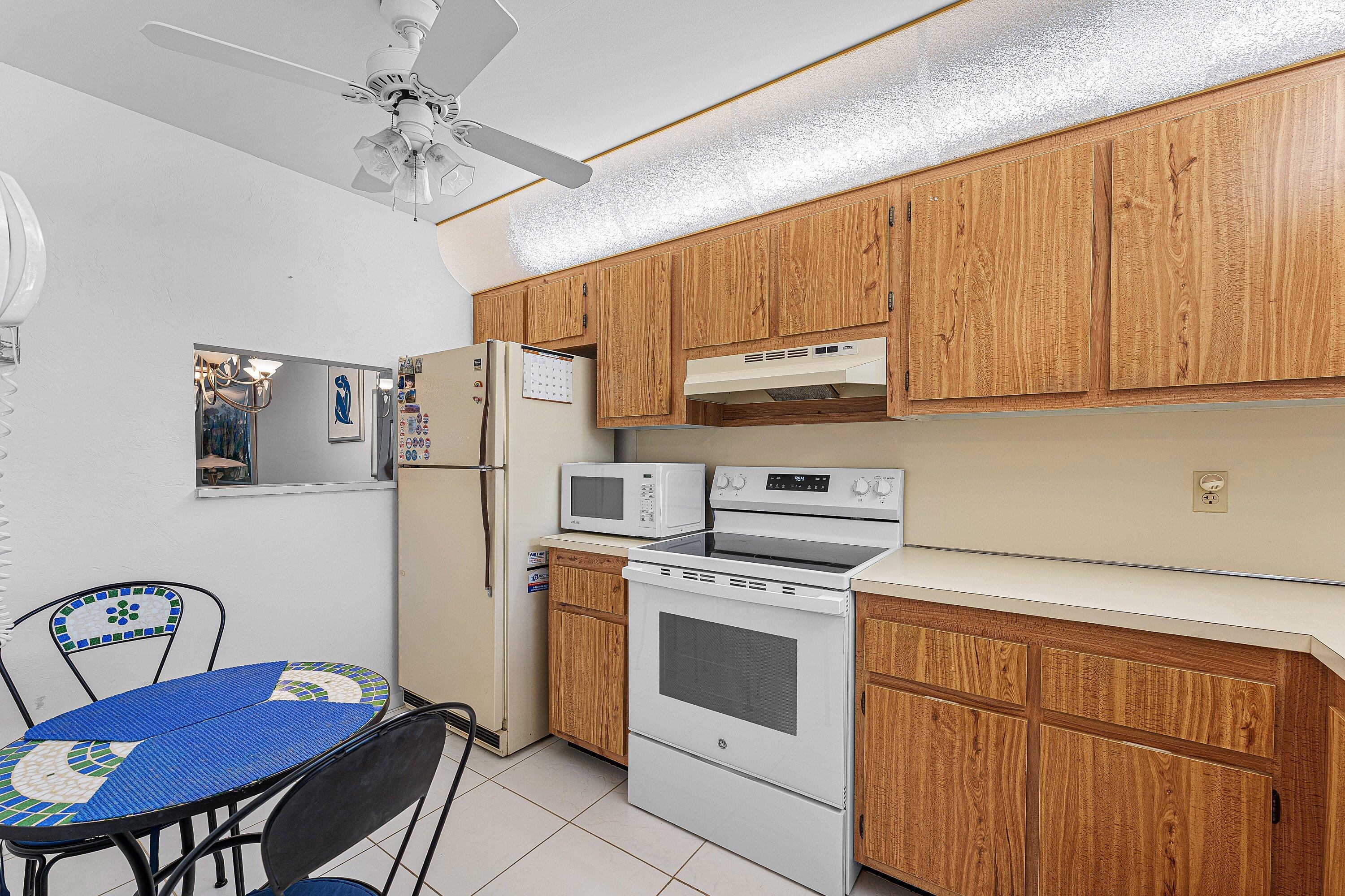 4700 Lucerne Lakes Blvd W 306