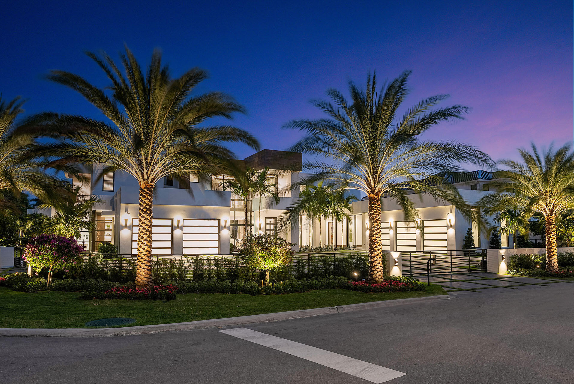 ROYAL PALM YACHT & COUNTRY CLUB - Residential