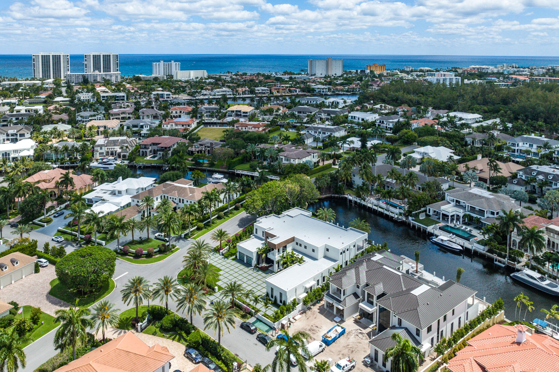 ROYAL PALM YACHT & COUNTRY CLUB - Residential