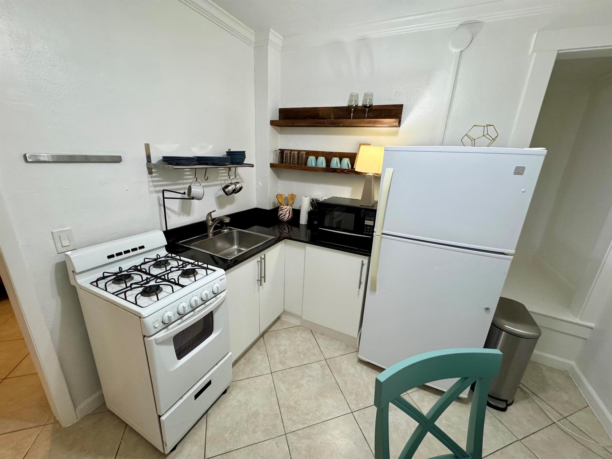 NORTHWOOD ADD IN PB 8 PGS - Commercial Sale