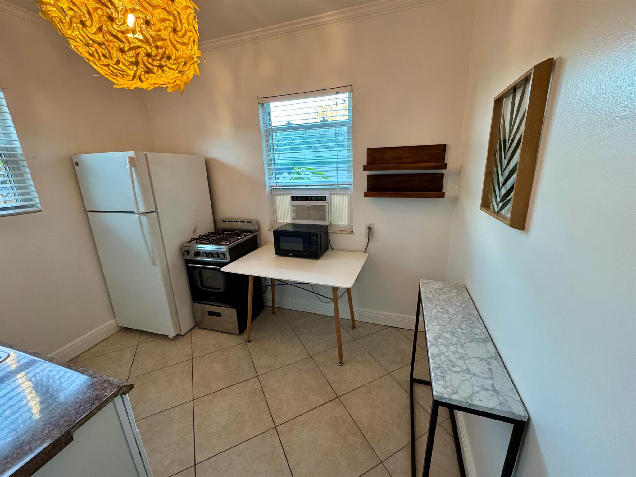 NORTHWOOD ADD IN PB 8 PGS - Commercial Sale