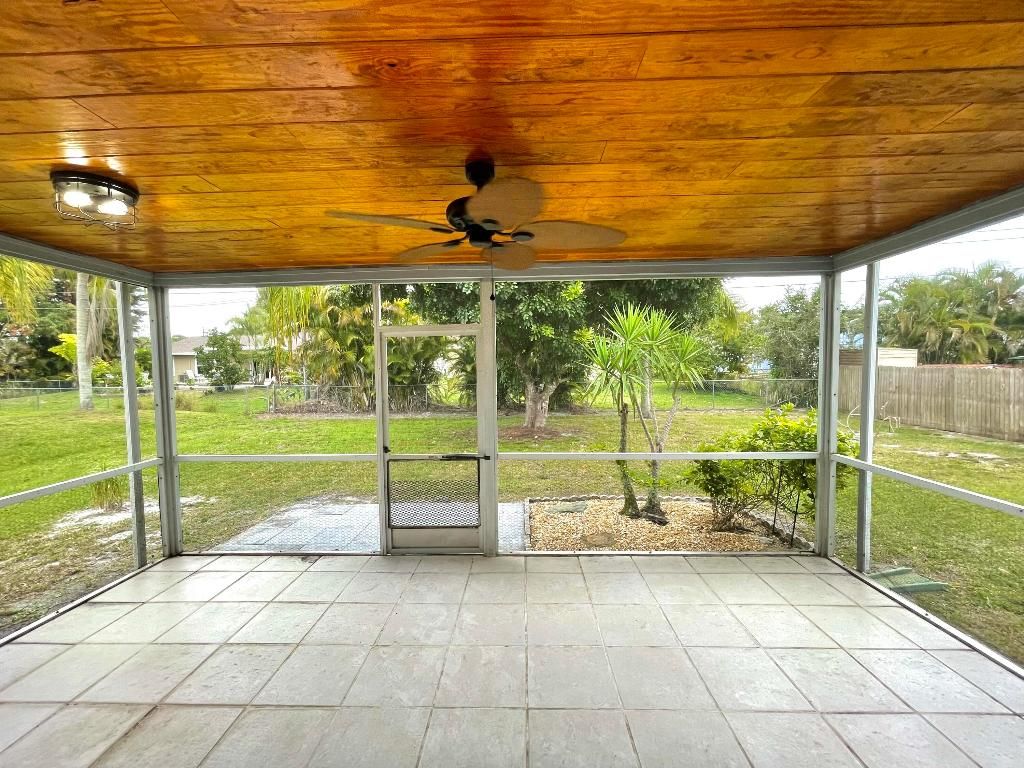Photo of 8315 SE Boxwood Lane, Hobe Sound, FL 33455 (MLS # R10940489)