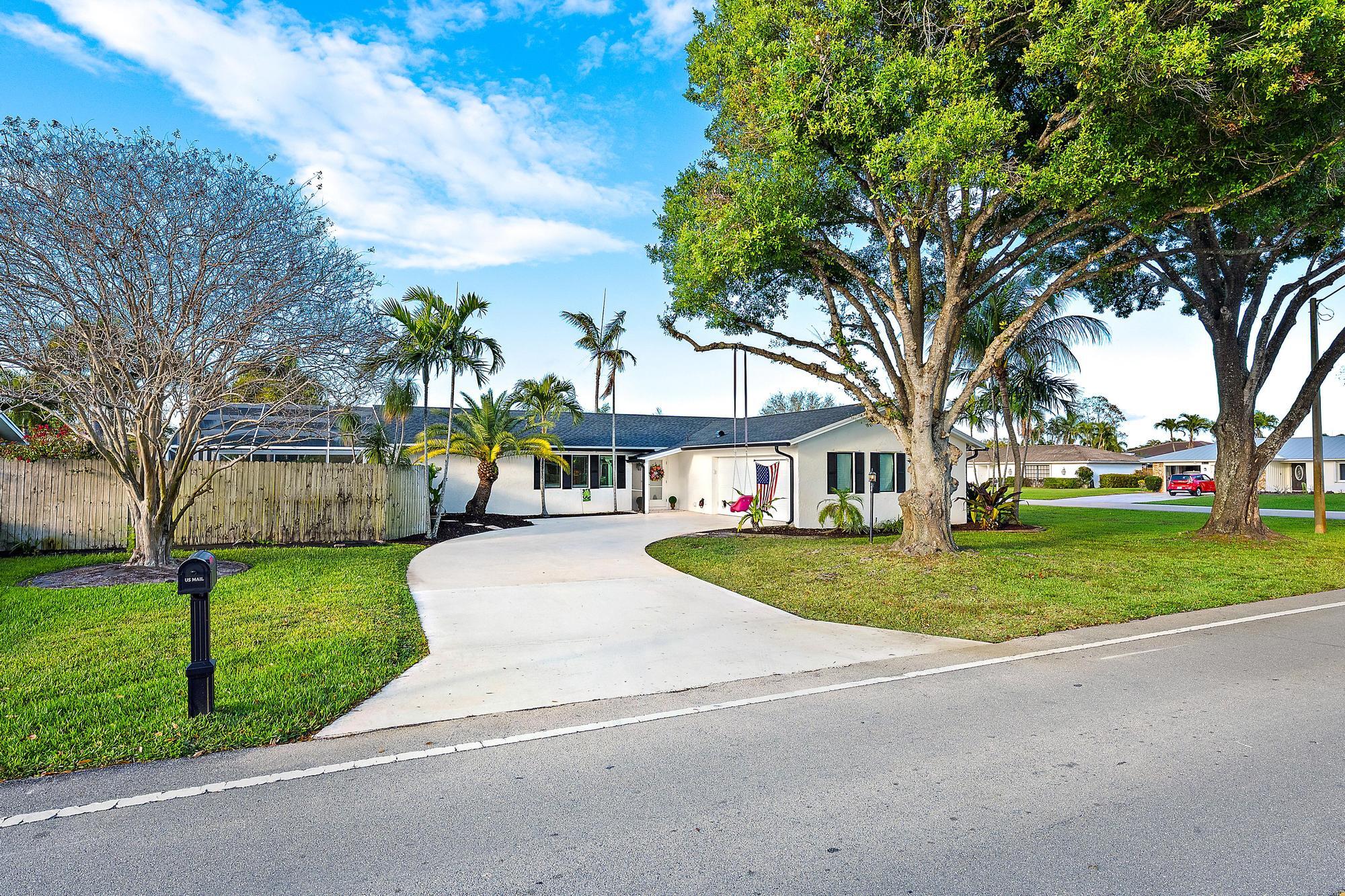 PALM BEACH GARDENS 4 - Residential