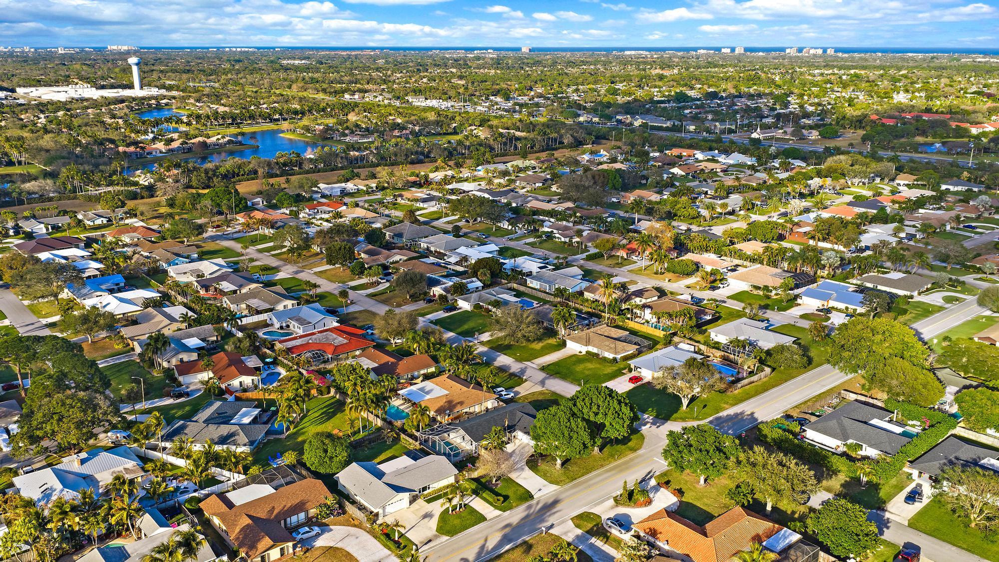 PALM BEACH GARDENS 4 - Residential