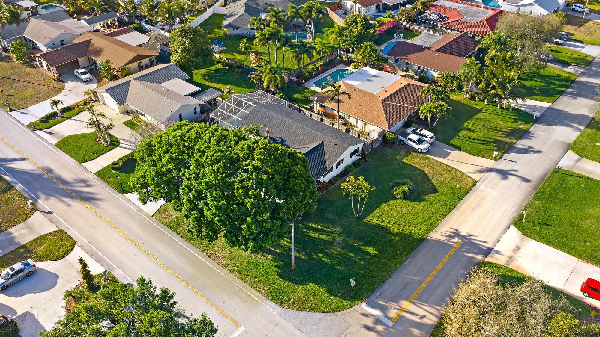 PALM BEACH GARDENS 4 - Residential