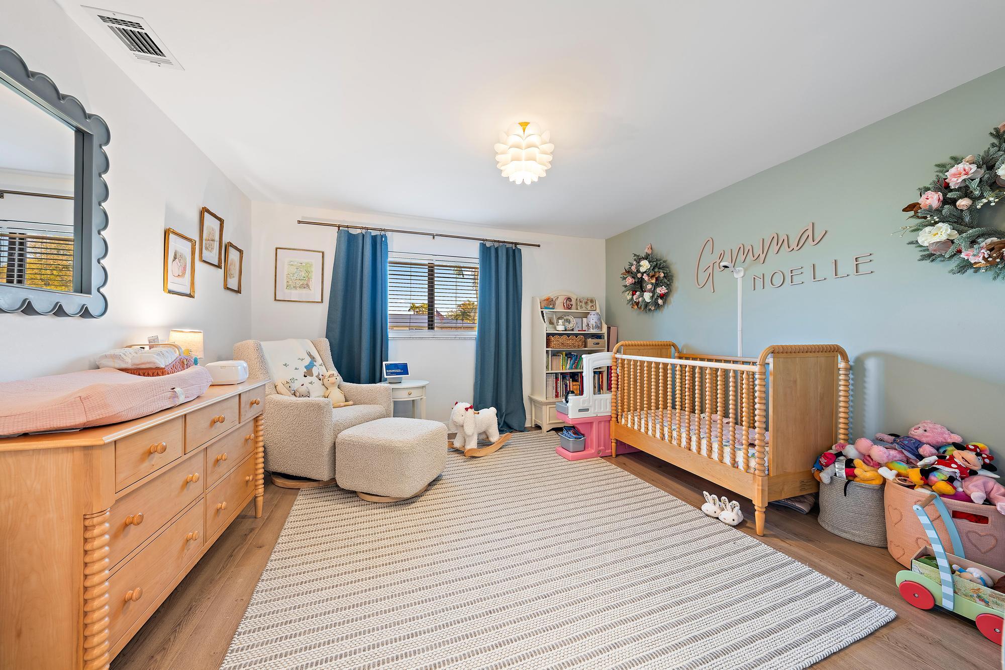 PALM BEACH GARDENS 4 - Residential