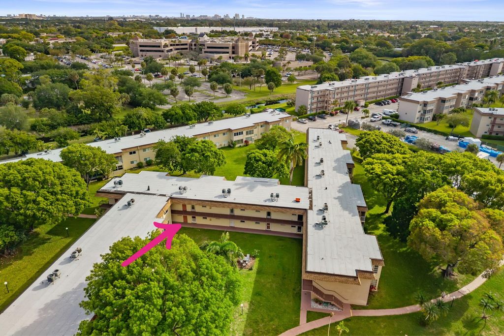 Photo of 752 Lori Drive #219, Palm Springs, FL 33461 (MLS # B26020660)