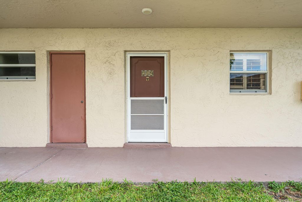 Photo of 752 Lori Drive #219, Palm Springs, FL 33461 (MLS # B26020660)