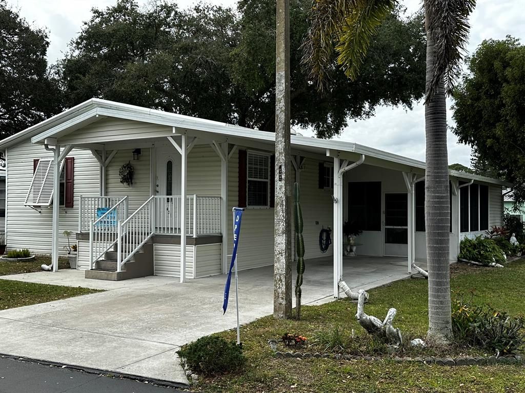 Photo of 431 E Erie Dr, Fort Pierce, FL 34946 (MLS # R10861913)
